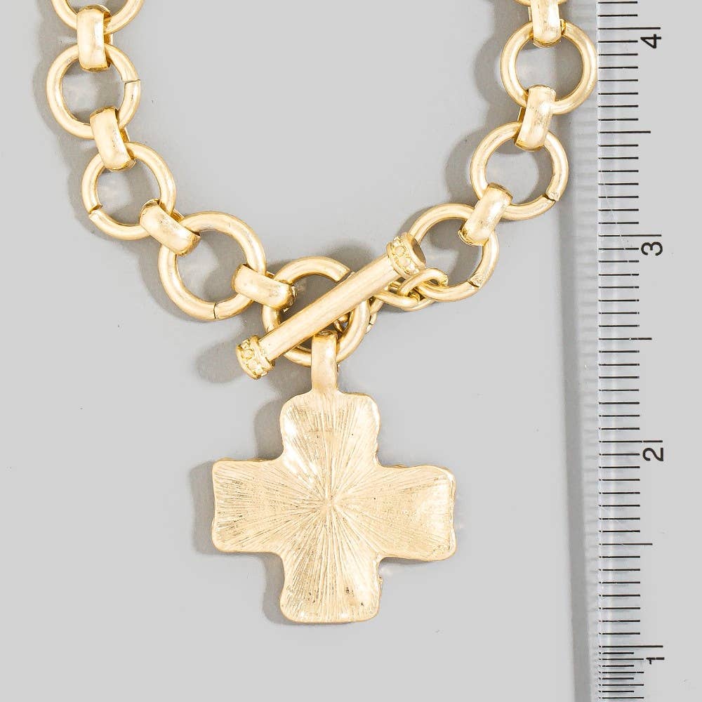 Metallic Hammered Cross Toggle Chain Bracelet: SV