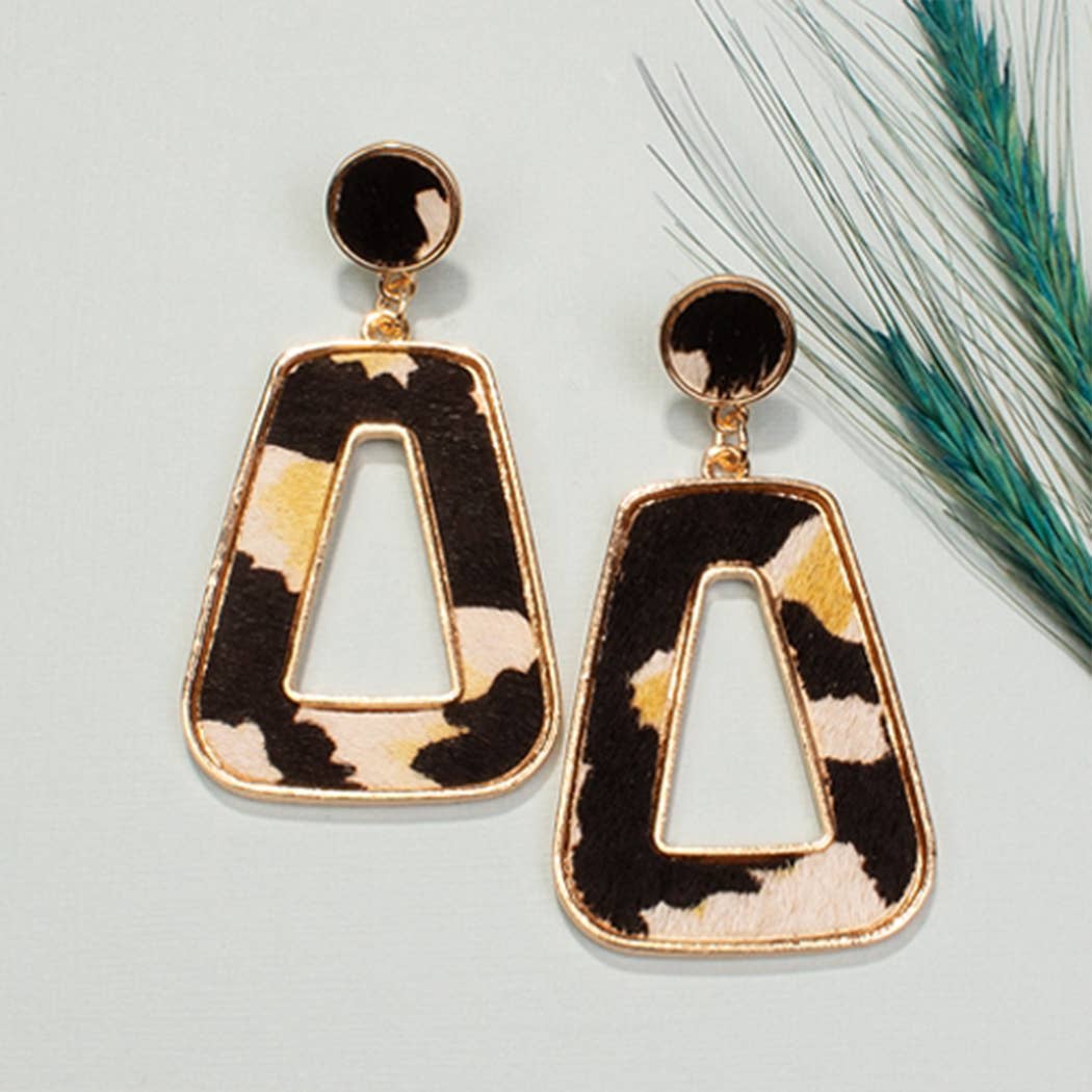 Triangle Animal Hide Earrings: Ivory and Beige