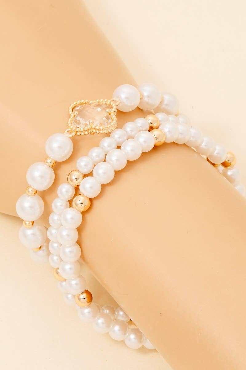 Faceted Clover Charm Pearl Beaded Bracelet Set: GDCRM