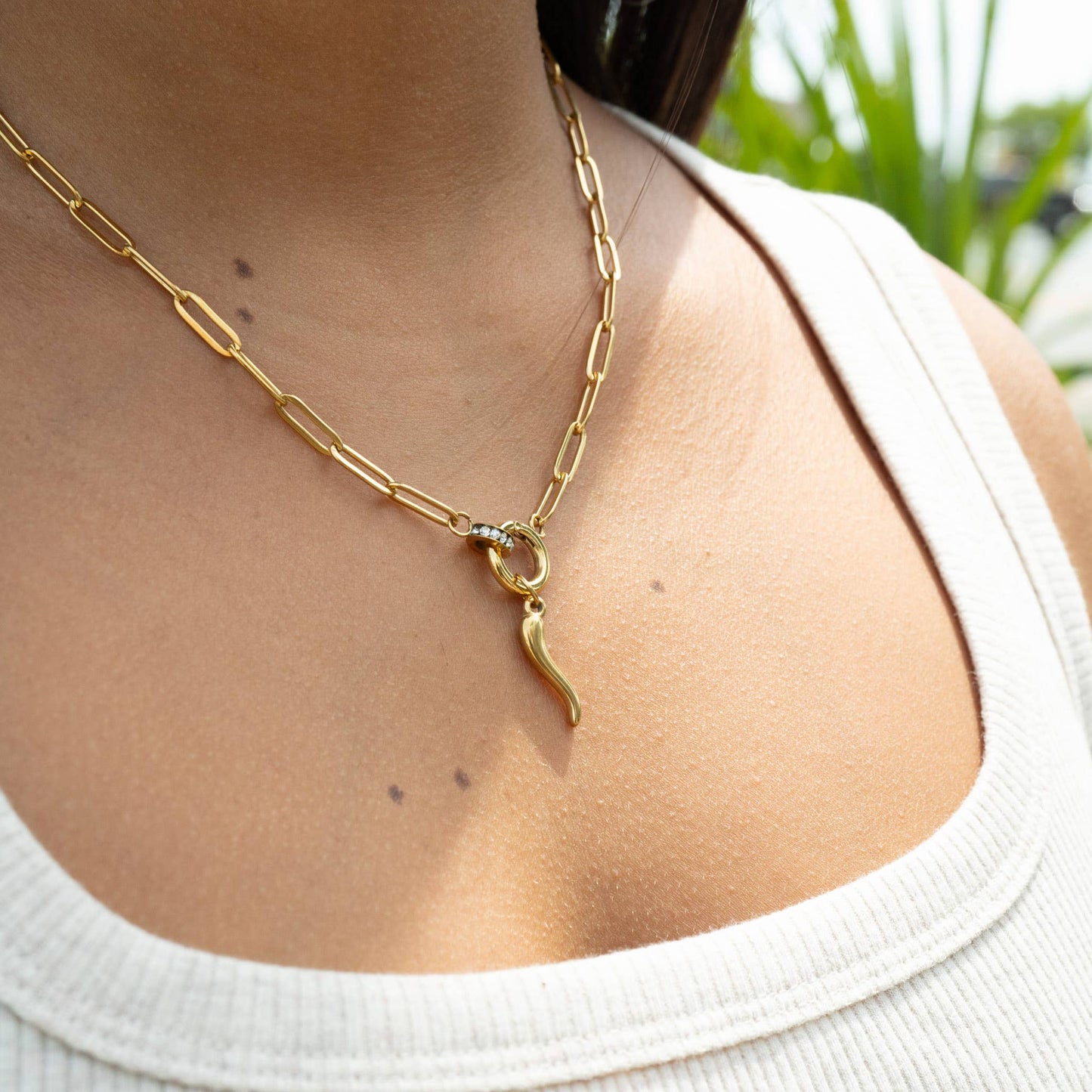 18K Gold PVD Paperclip Rhinestone Charm Holder Necklace: Gold