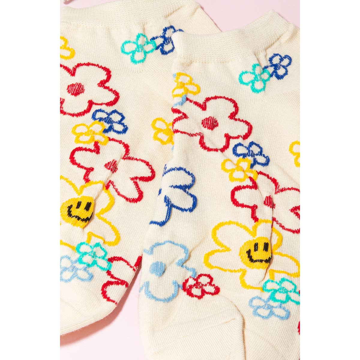 Ivory Floral Outline Print Low Rise Socks: IVORY