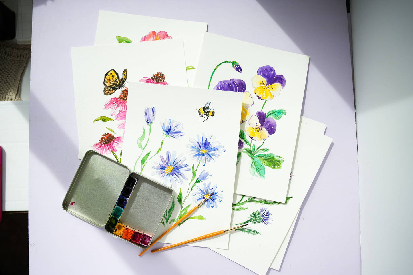 Watercolor Workbook: Outlined Wildflower, Beginner Friendly