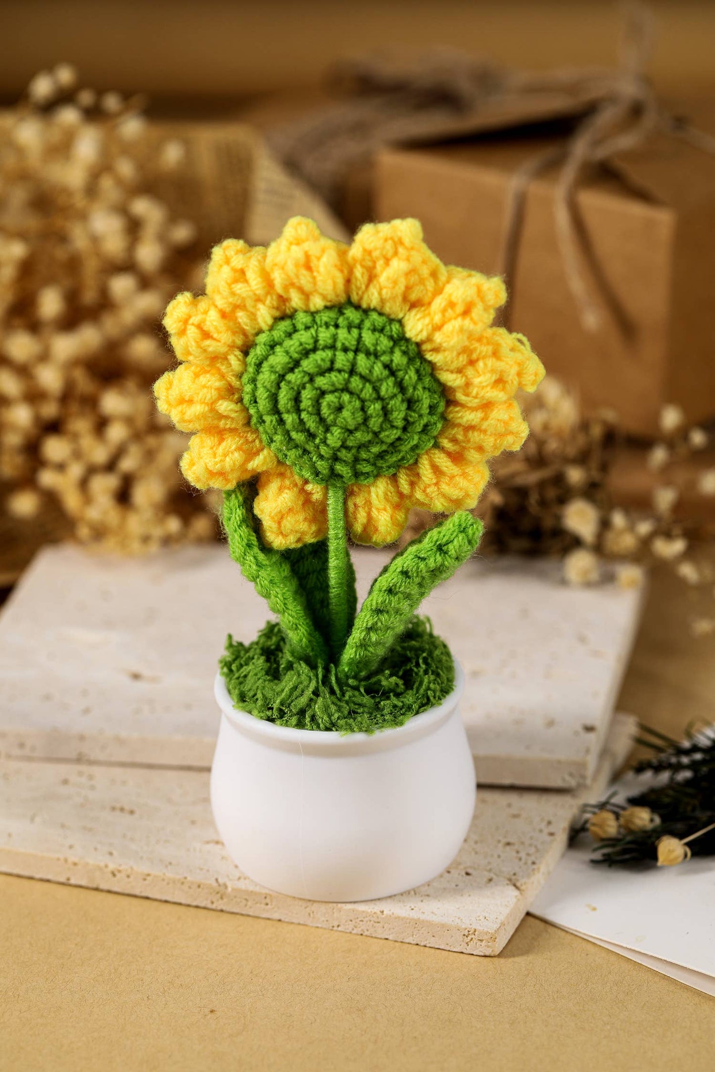 Crochet Sunflower Potted Home Decoration: Jurassic Gold / ONE SIZE