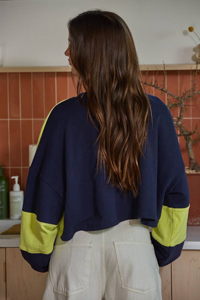 L7467 | Knit Cotton Striped Cropped Pullover Top: Navy Yellow / L