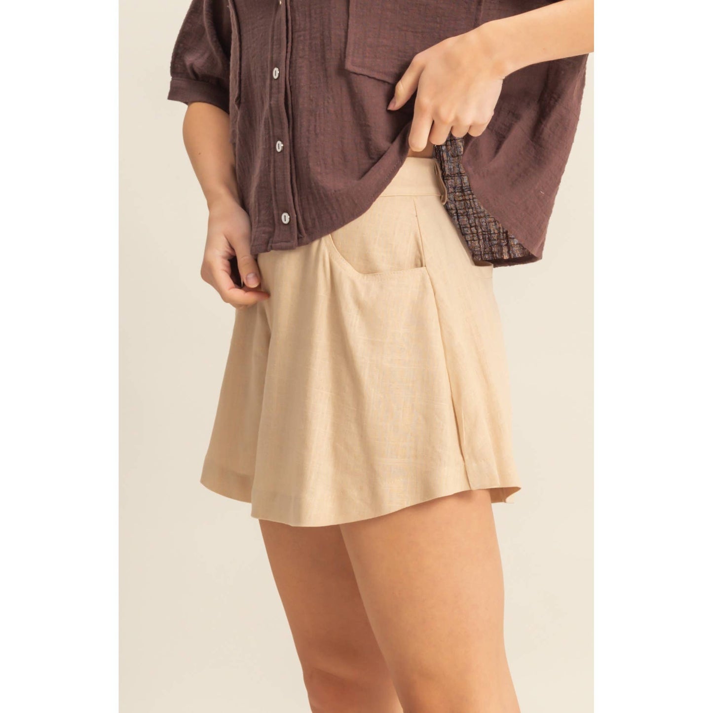 HF25A652-Linen Mid-Rise Flared Shorts: WHITE / S-M-L(2-2-2)