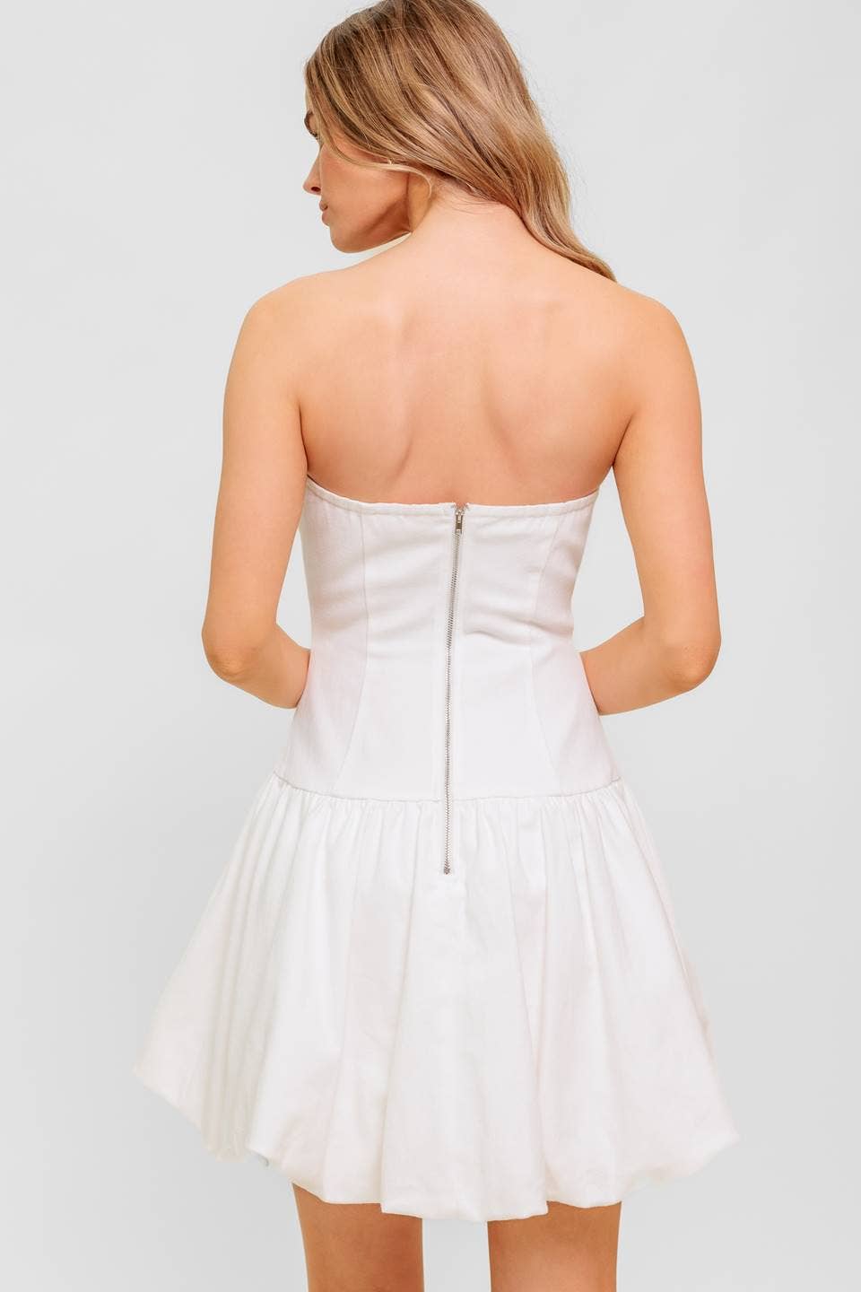 A solid woven twill mini dress - ID22583: WHITE DENIM / Contemporary / M