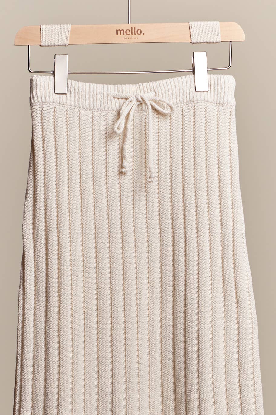 Solid Knit Maxi Skirt: Ivory / M