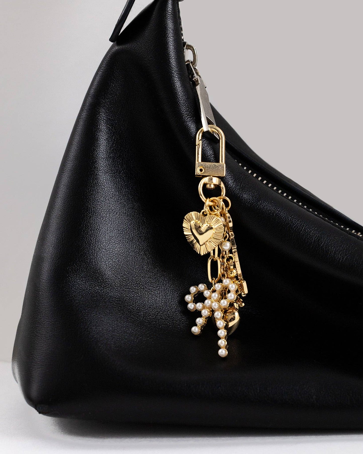 Multi Line Pearl Bow Baroque Bag Charm: Gold