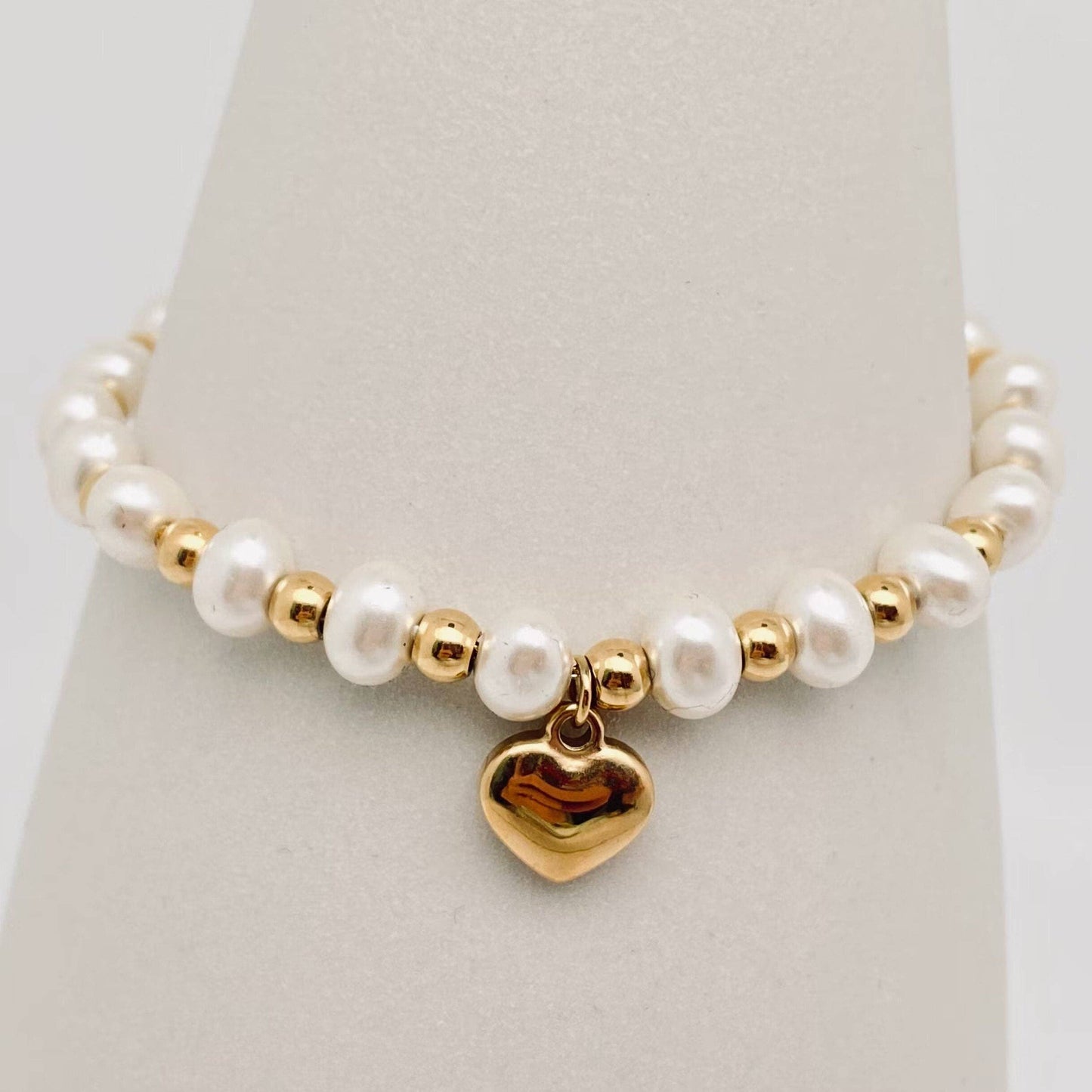 Stainless Steel Heart Pendant Pearl Beaded Bracelet - FGS: Gold