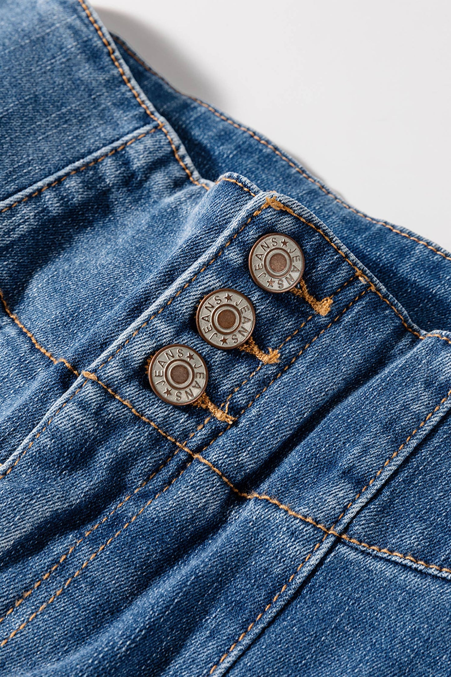 High Waist Button Fly Seamed Raw Hem Flare Jeans with Pocket: Coffee / 8