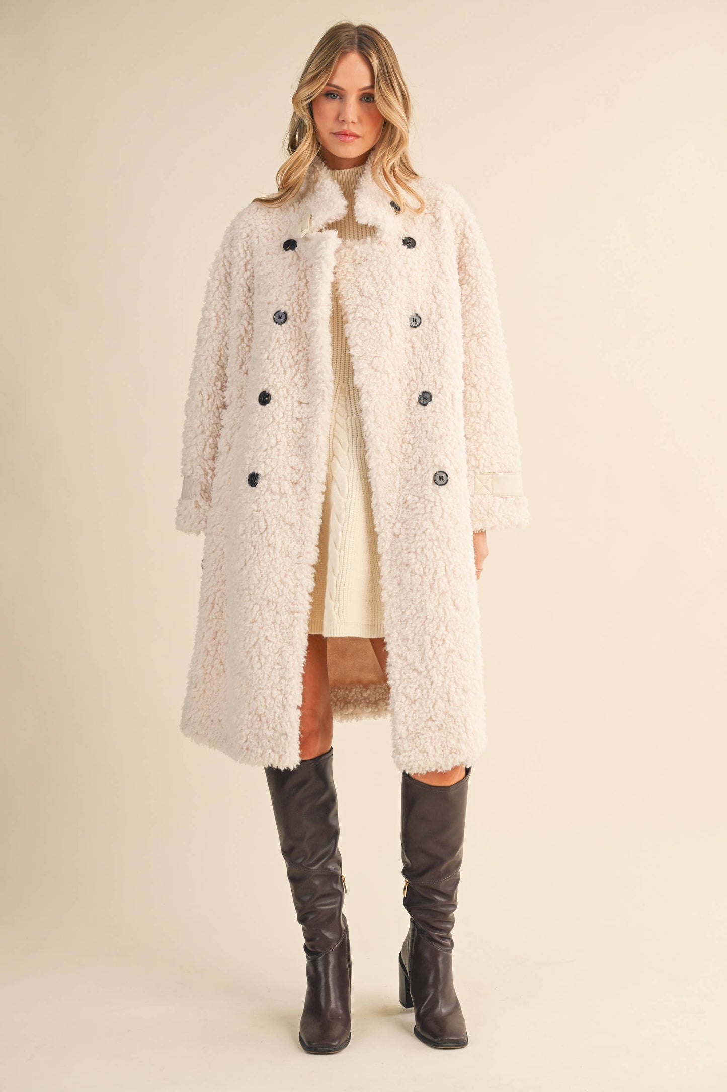 IJ1666 FAUX FUR SIDE POCKET COAT: IVORY / One Size