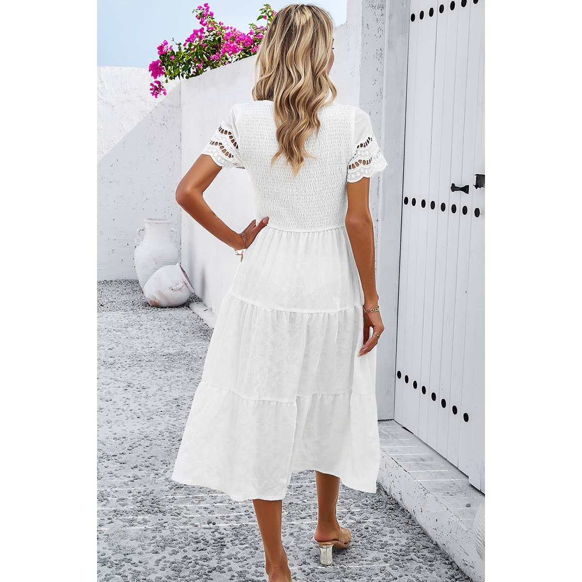 Lace Round Neck Ruched Fit Ruffle Solid Dress: WHITE / S