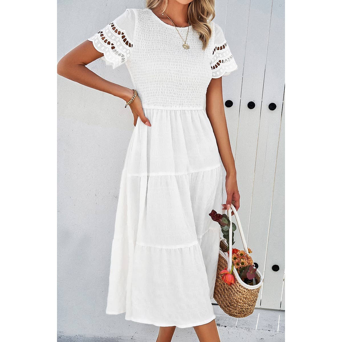 Lace Round Neck Ruched Fit Ruffle Solid Dress: WHITE / S