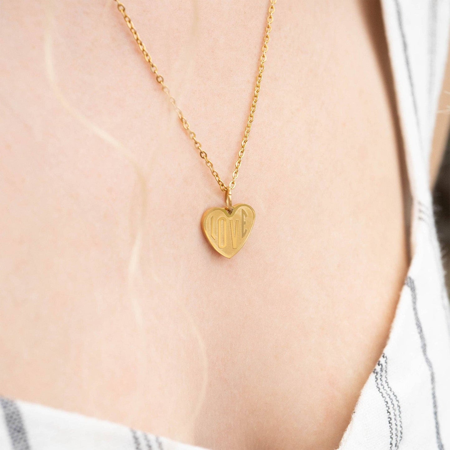 18K Gold PVD Stainless Steel Heart Love Charm / PDL0255: Gold / 15mm