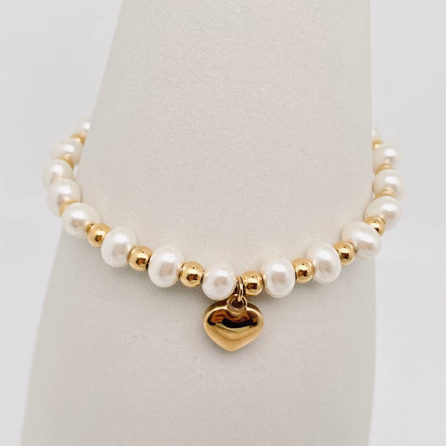 Stainless Steel Heart Pendant Pearl Beaded Bracelet - FGS: Gold