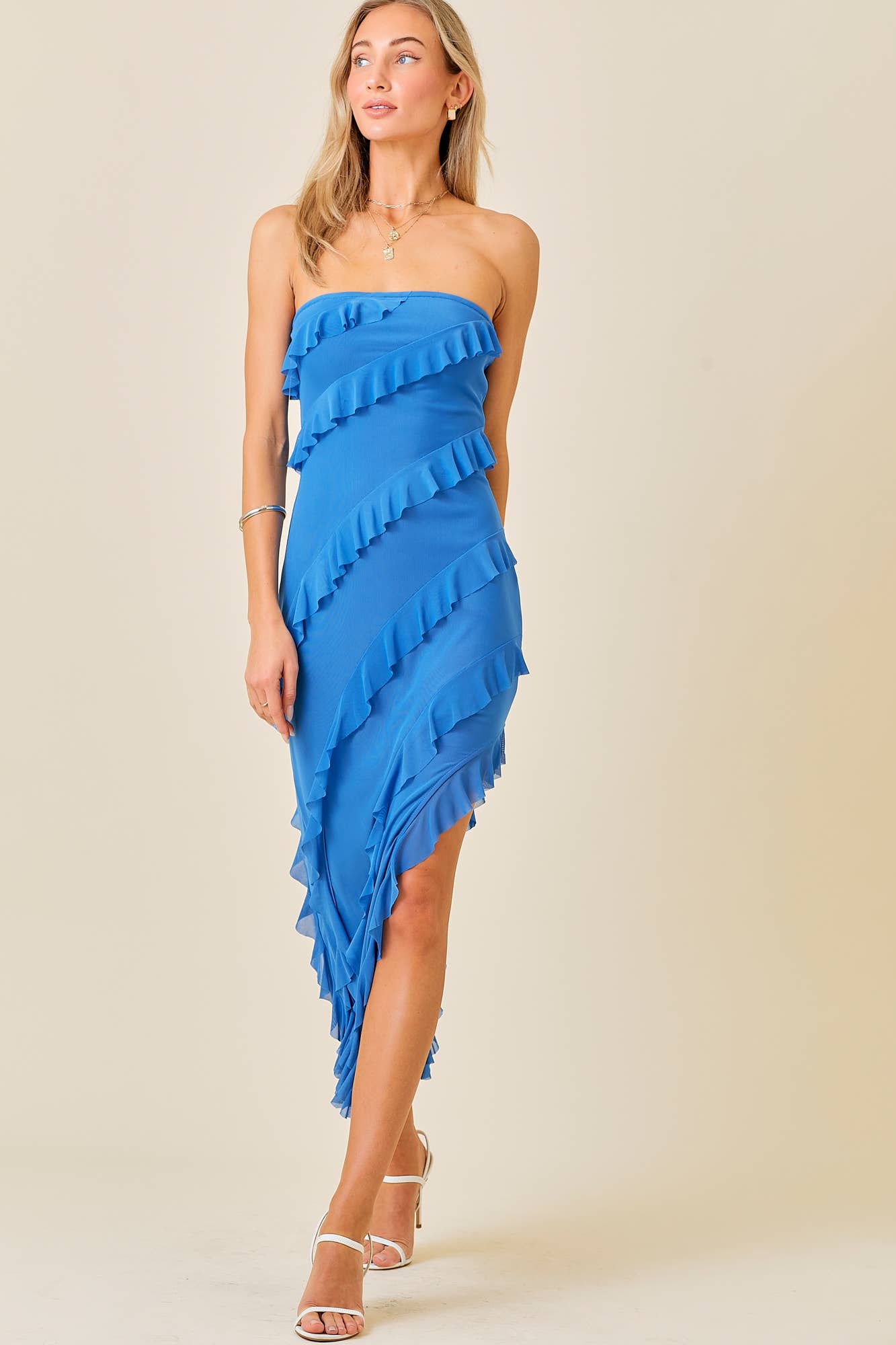 Strapless Frill Dress: RED / L