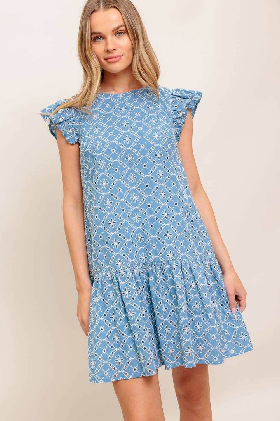 A woven eyelet babydoll dress - ID22788: BLACK IVORY / Contemporary / S
