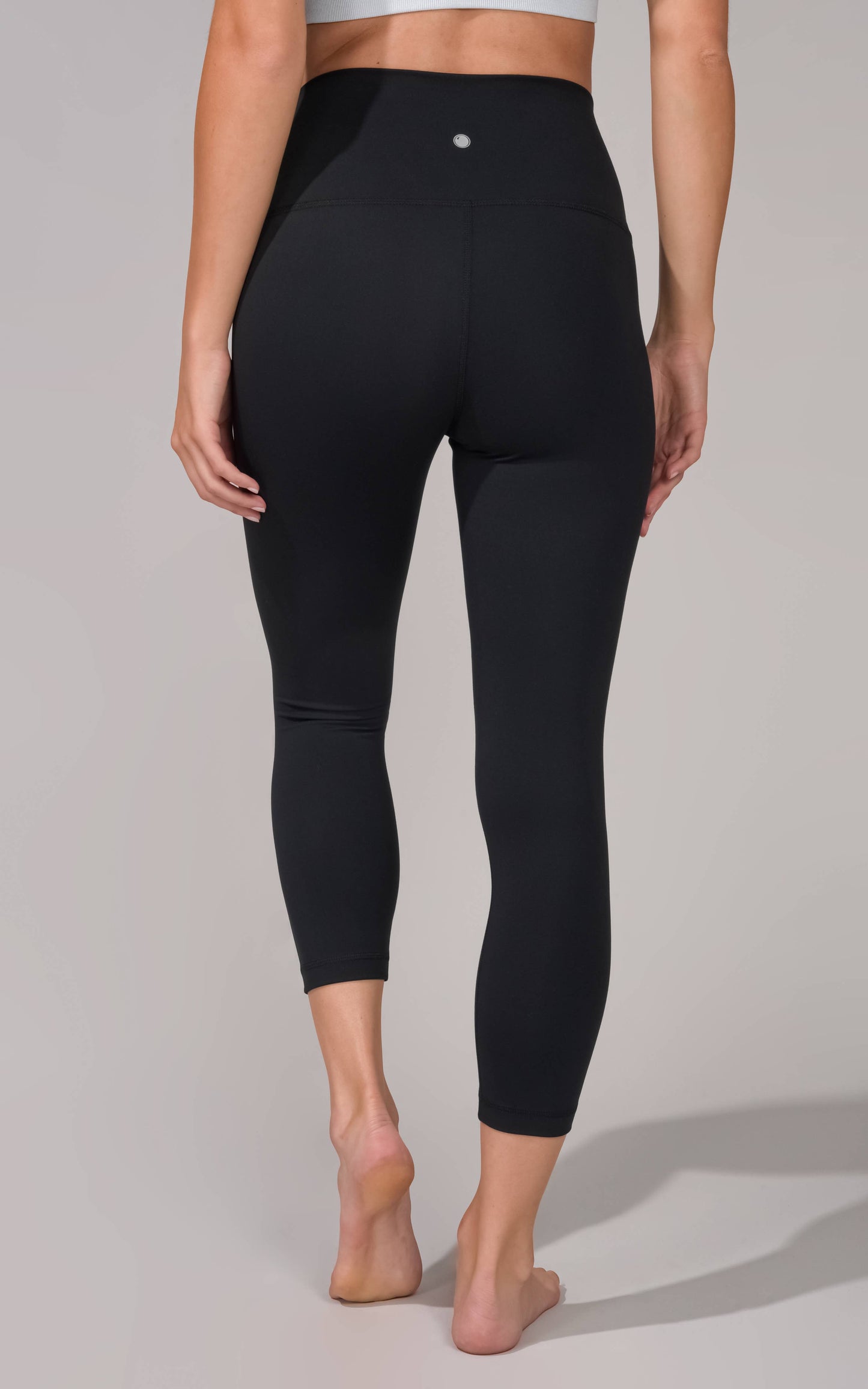 Yogalicious Women's Lux Elastic Free High Rise Capri: CHINOIS GREEN