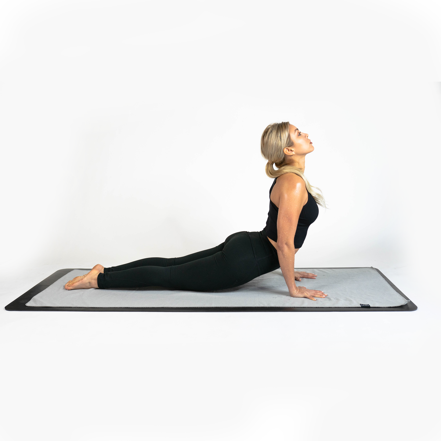 Antimicrobial Non-Slip Mat Towel: White