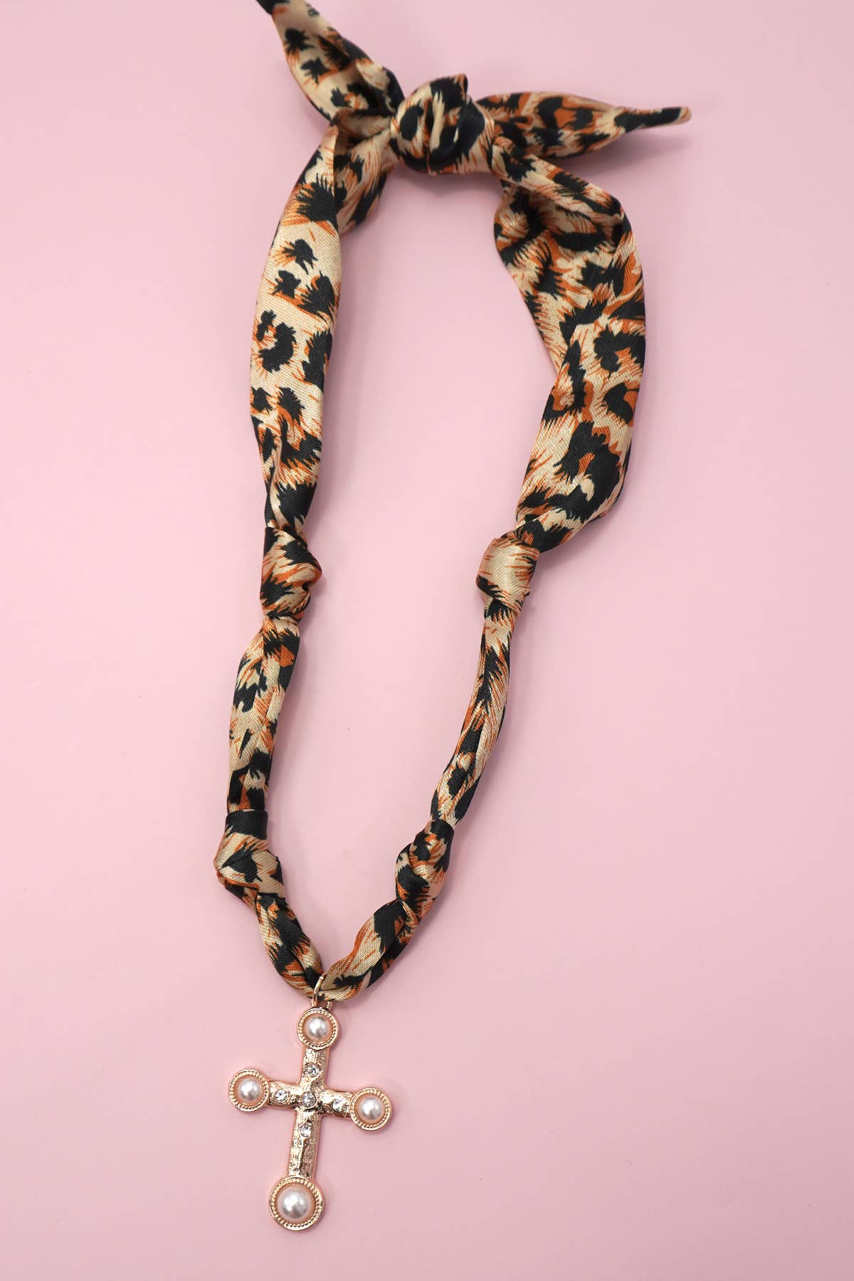 HANDMADE SCARF CHARM NECKLACE | 80N91790: F