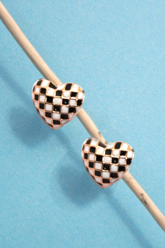CHECKER HEART STUD EARRINGS | 80E61088: GOLD