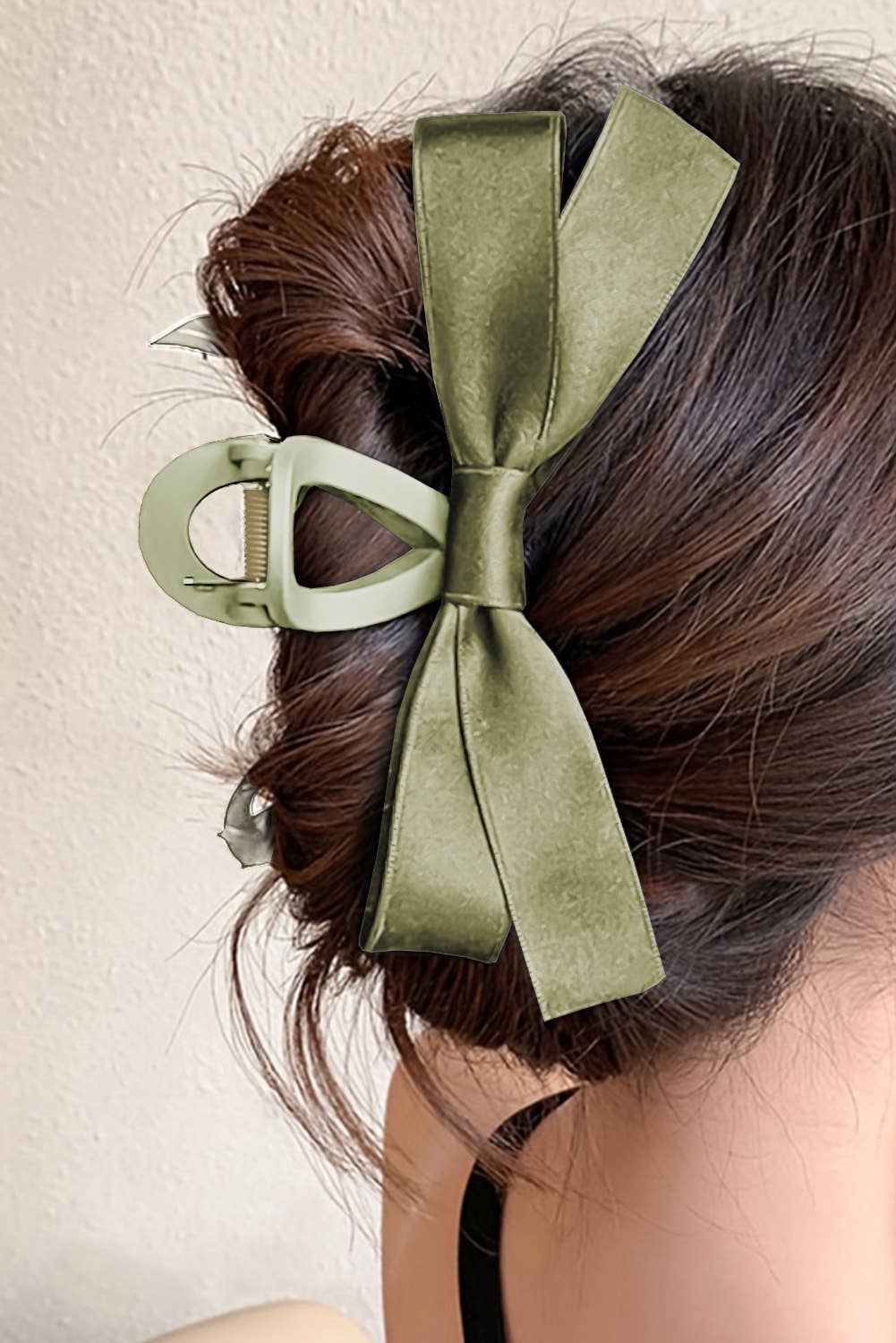 LDC Bow Decor Large Hair Claw Clip: Fiery Red