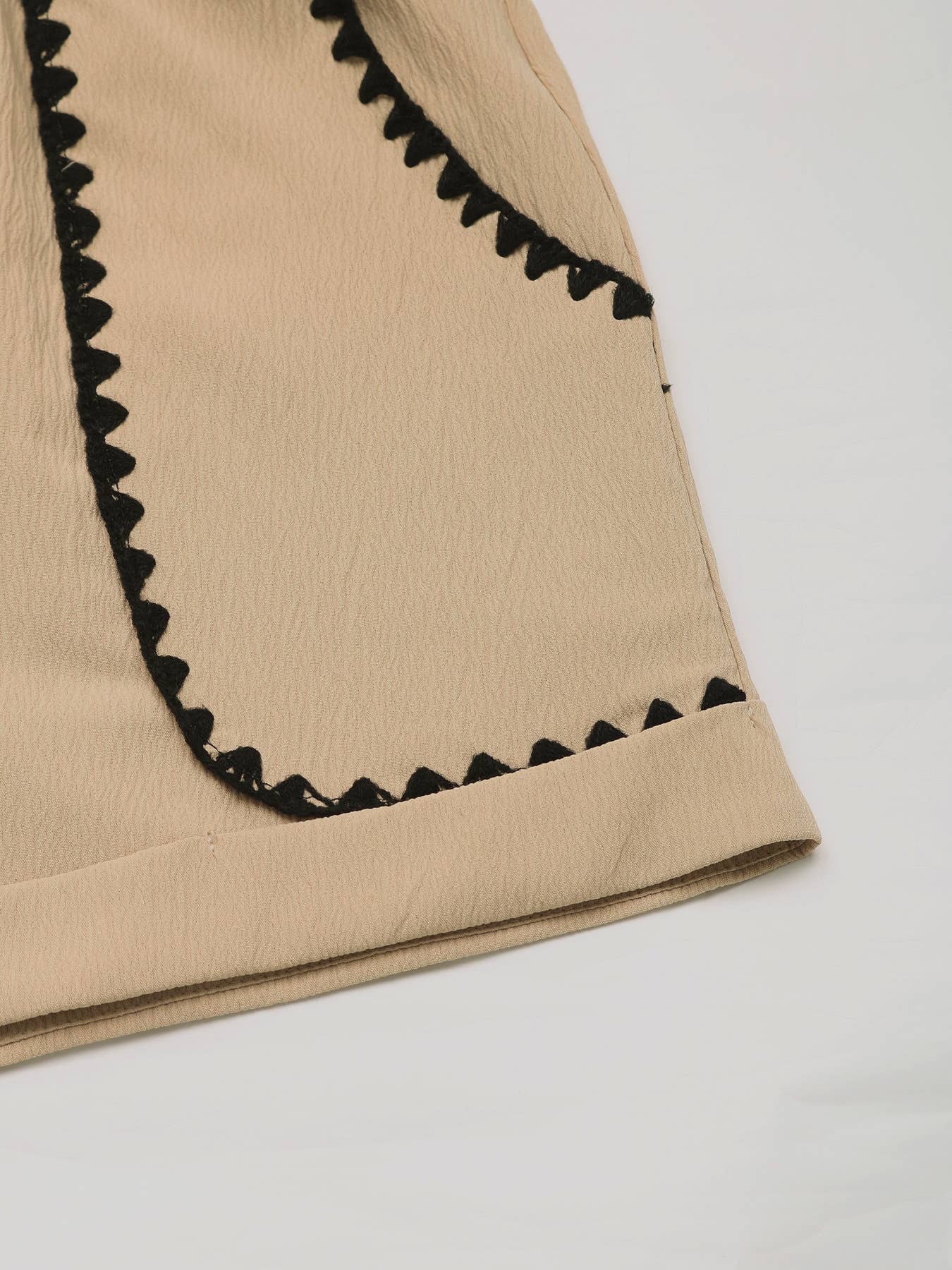 Lace-up casual wide-leg shorts: Apricot / XL