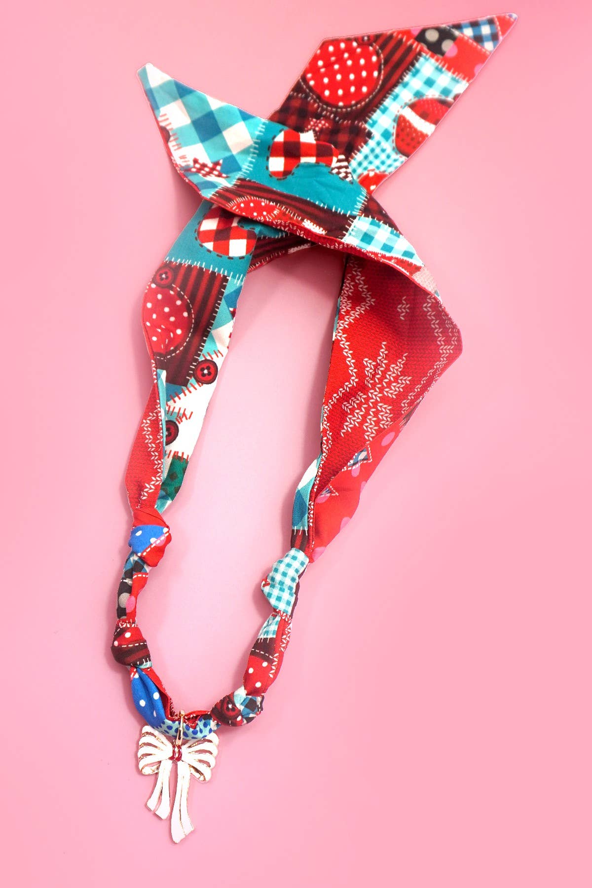 HANDMADE SCARF NECKLACE - CHRISTMAS SNOWMAN BOW | 80N91827: A