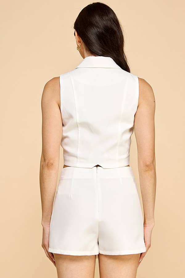 Front button closure vest with skort set: TAUPE / M