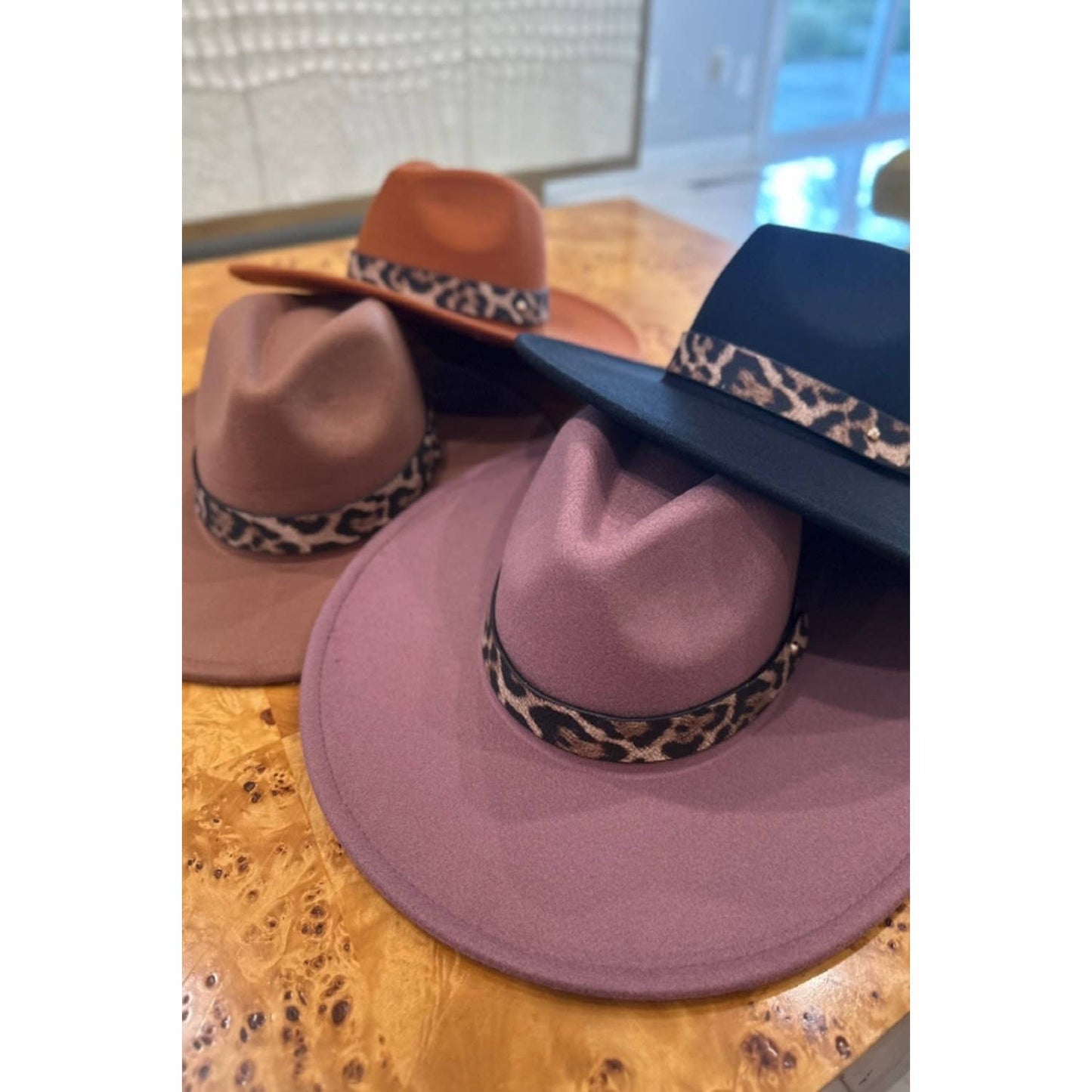 VEGAN FELT PANAMA HAT WITH ANIMAL PTIONY BELT : WINE / ONE SIZE