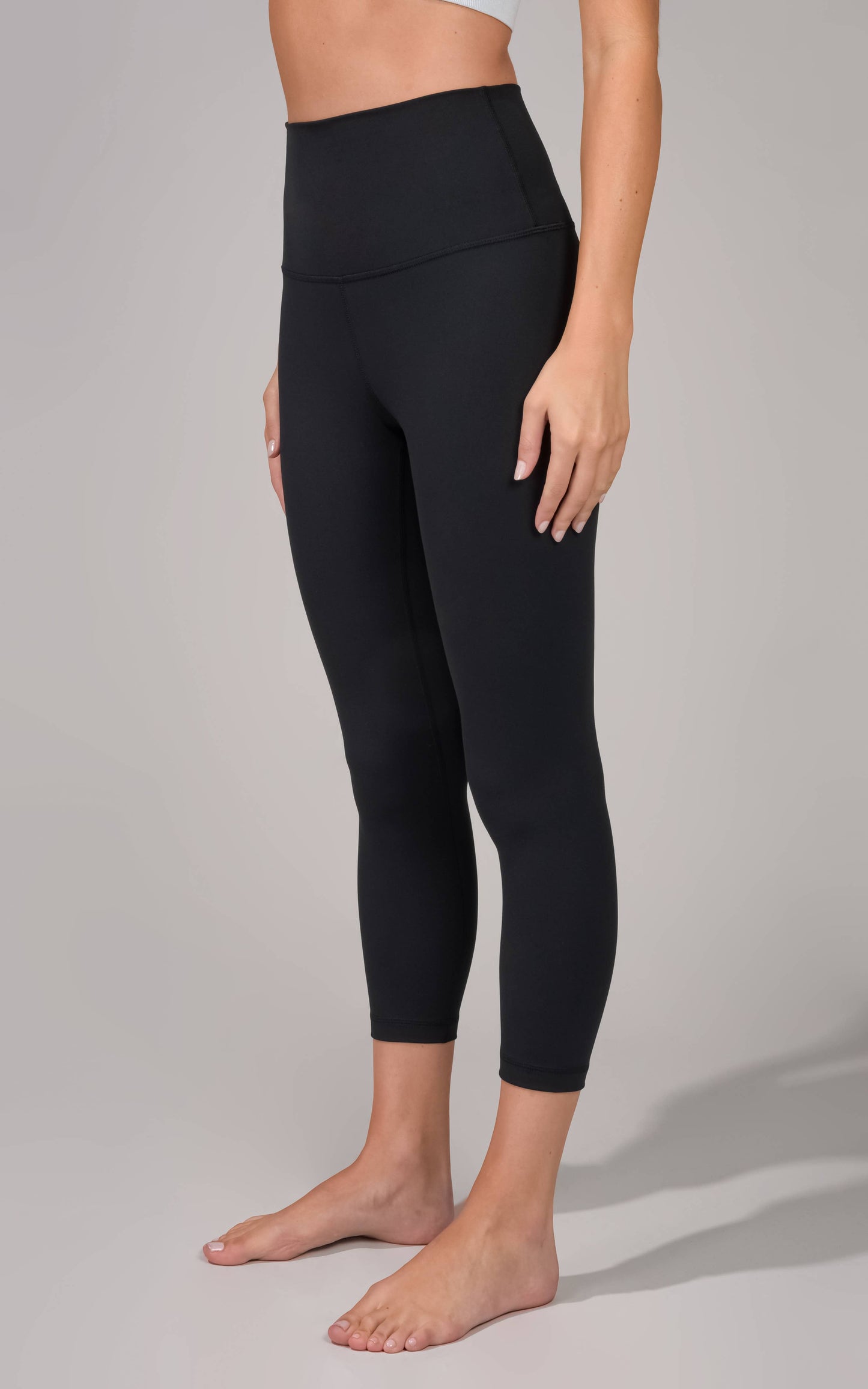 Yogalicious Women's Lux Elastic Free High Rise Capri: CHINOIS GREEN