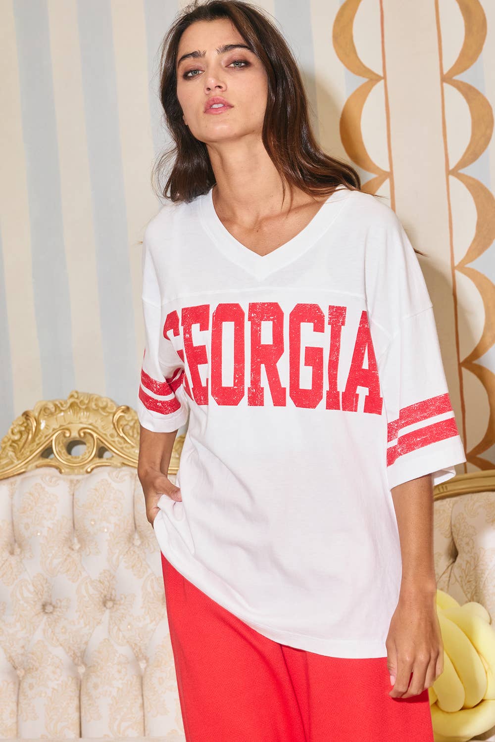 T2618B 'GEORGIA' Print V-neck Football T-shirt Top : Ivory/Red / S-M-L (2-2-2)