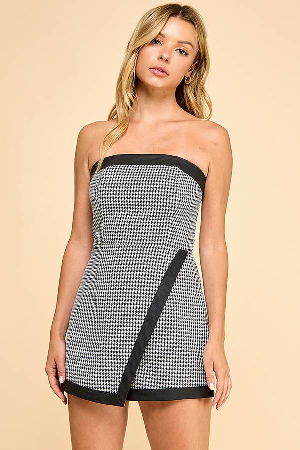 Houndstooth fabric romper: BLACK/WHITE / L