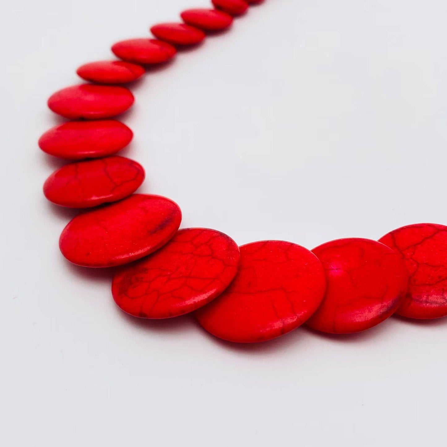 Ethnic Turquoise Short Beaded Necklace: BLUE