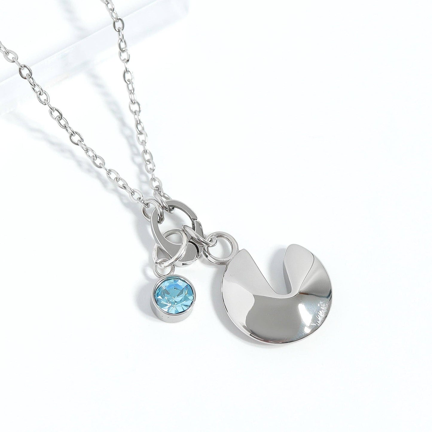 18K Gold PVD Stainless Steel Fortune Cookie Charm: Gold