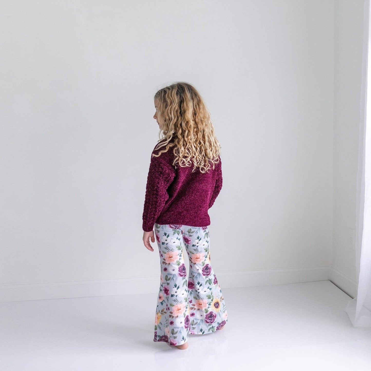 Kids Long Sleeve Plum Sweater & Sage Floral Bell Bottom Set: 3/4