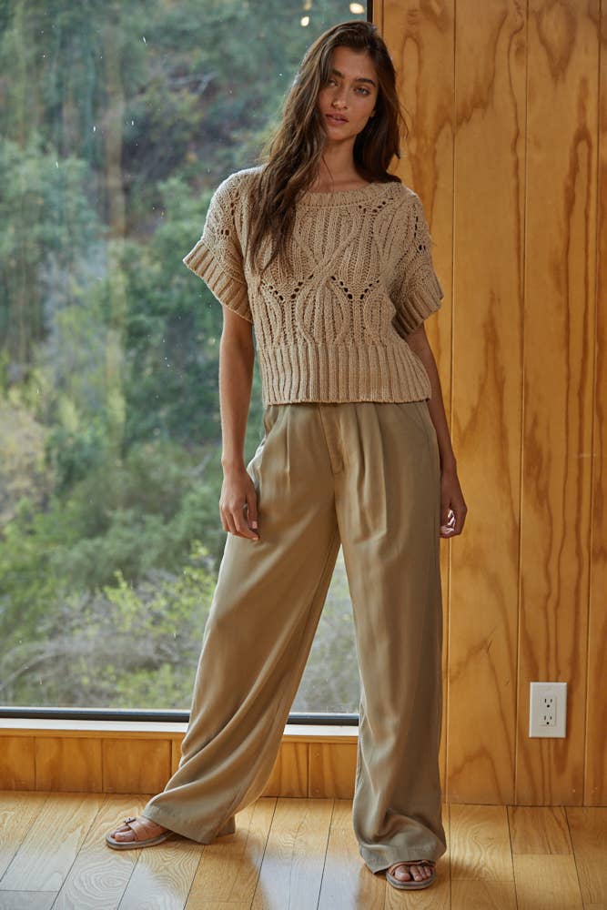 W1124 | Knit Sweater Crochet Round Neck Short Sleeve Top: Olive / Large