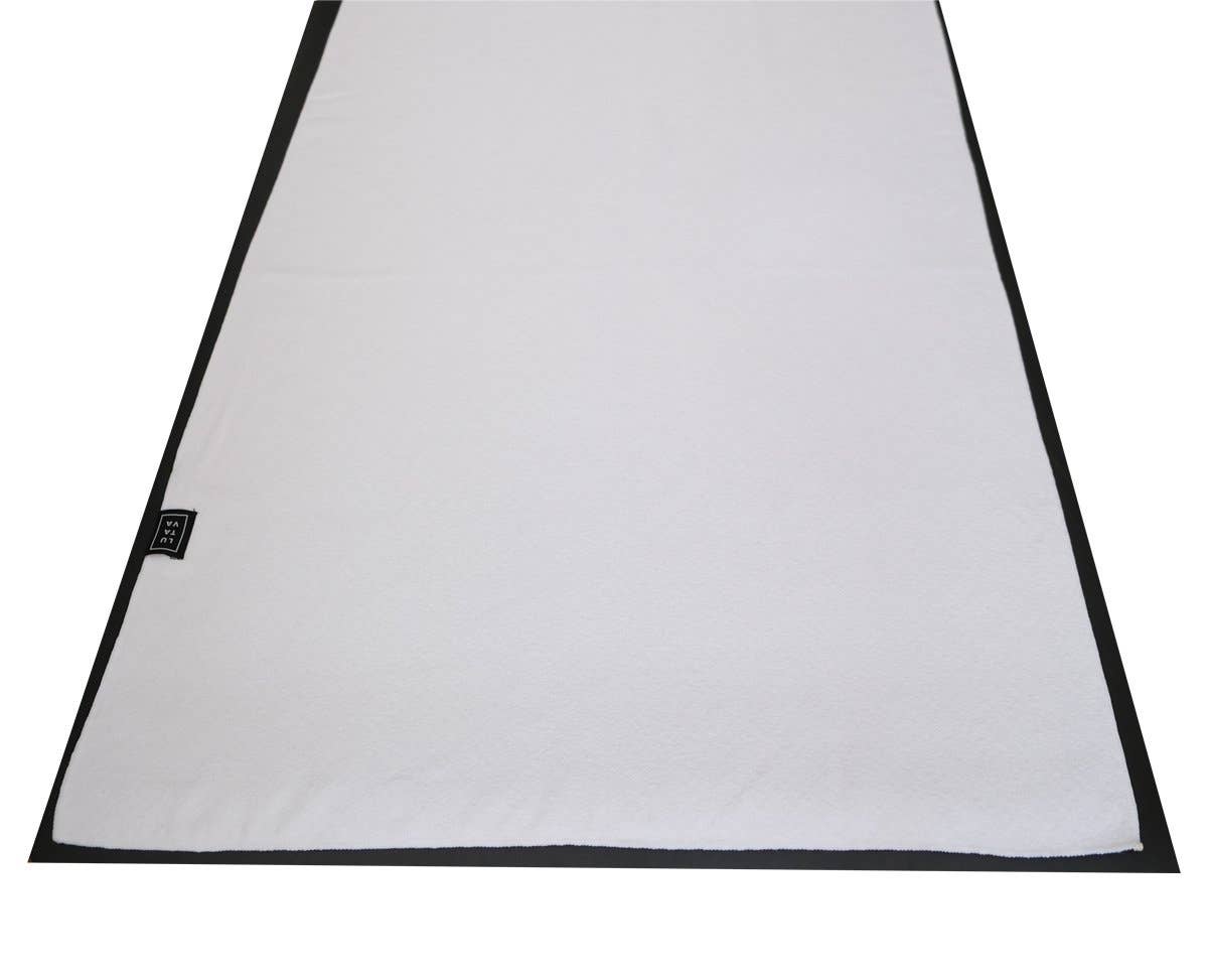 Antimicrobial Non-Slip Mat Towel: White