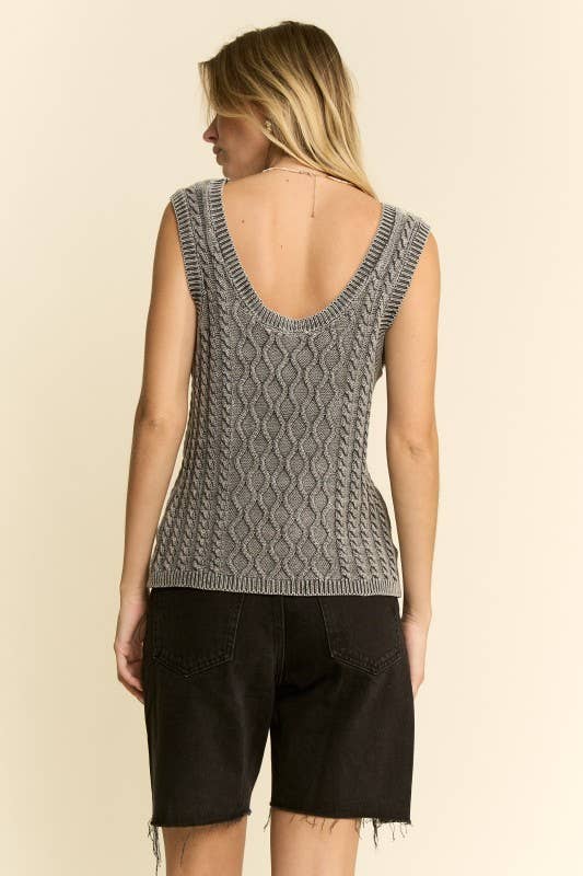 KNIT SWEATER TANK TOP: CHARCOAL / L