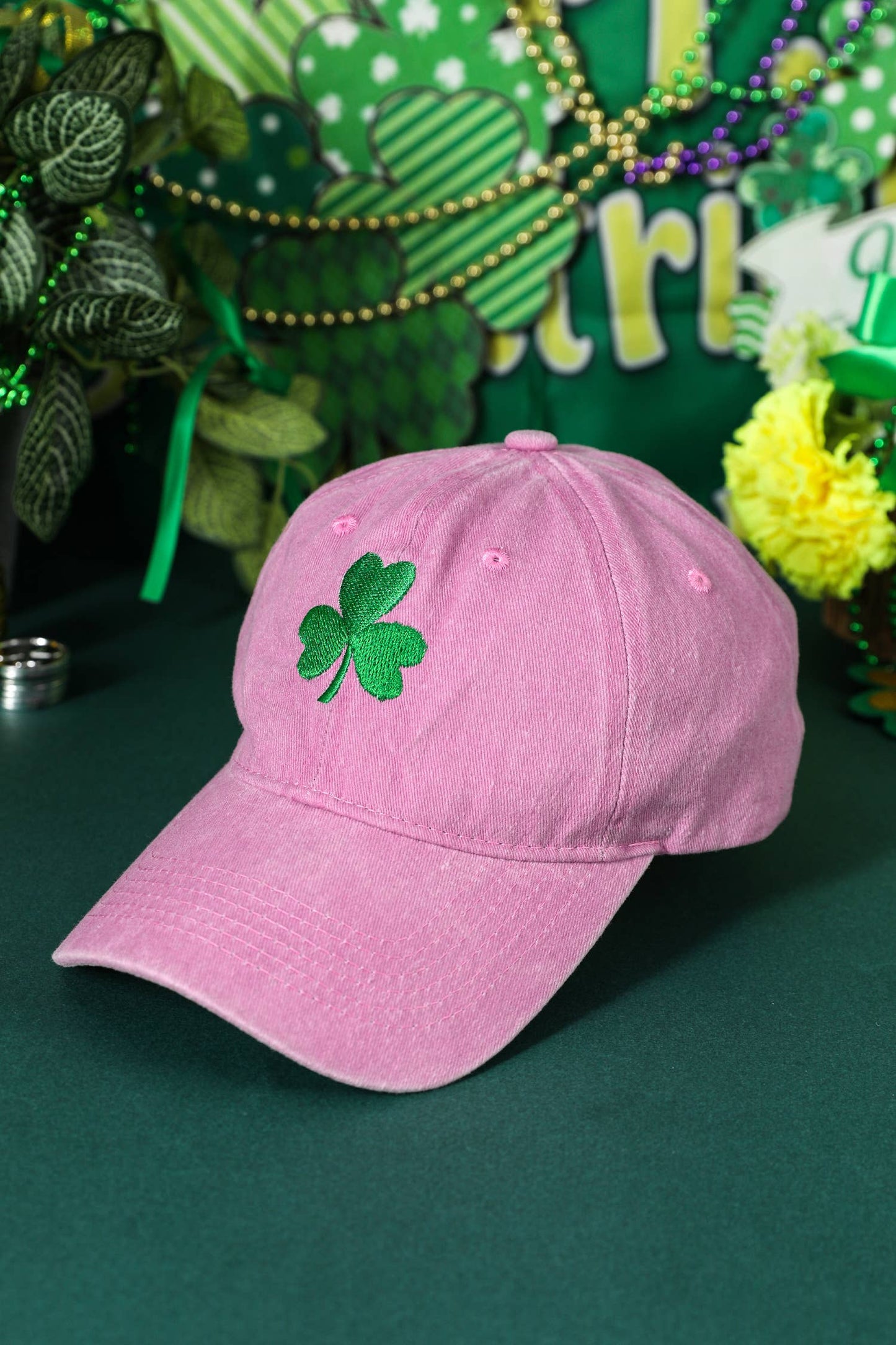 Clover Embroidered Baseball Cap Casual Headwear: Pink / ONE SIZE