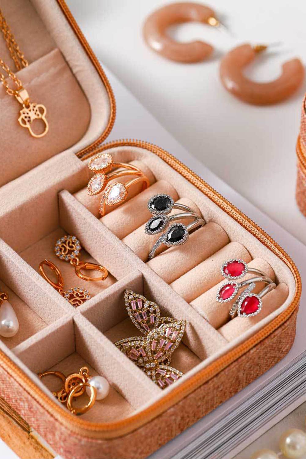 LDC Retro Floral Print Portable Square Jewelry Box: Camel