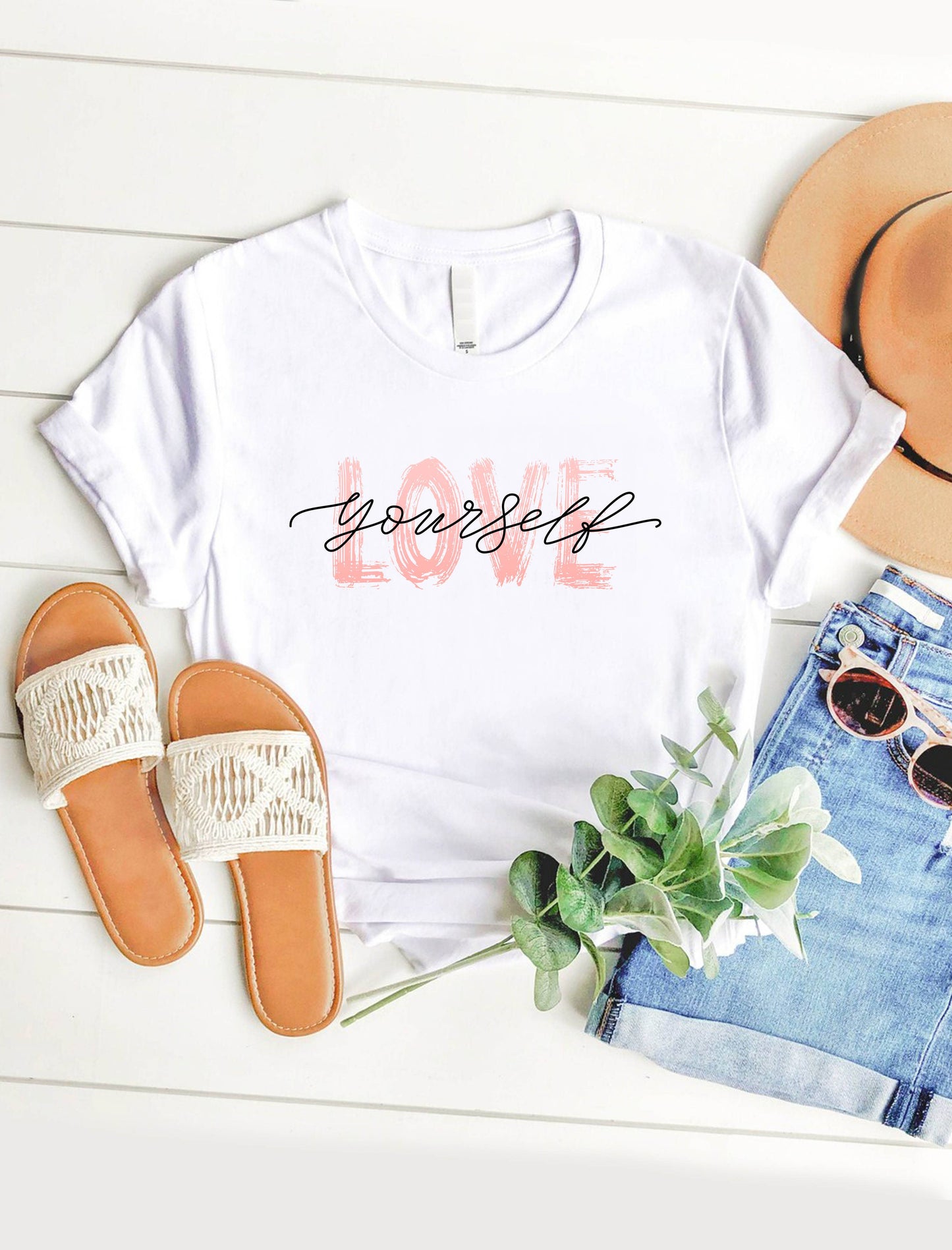 Love yourself: Tan / M
