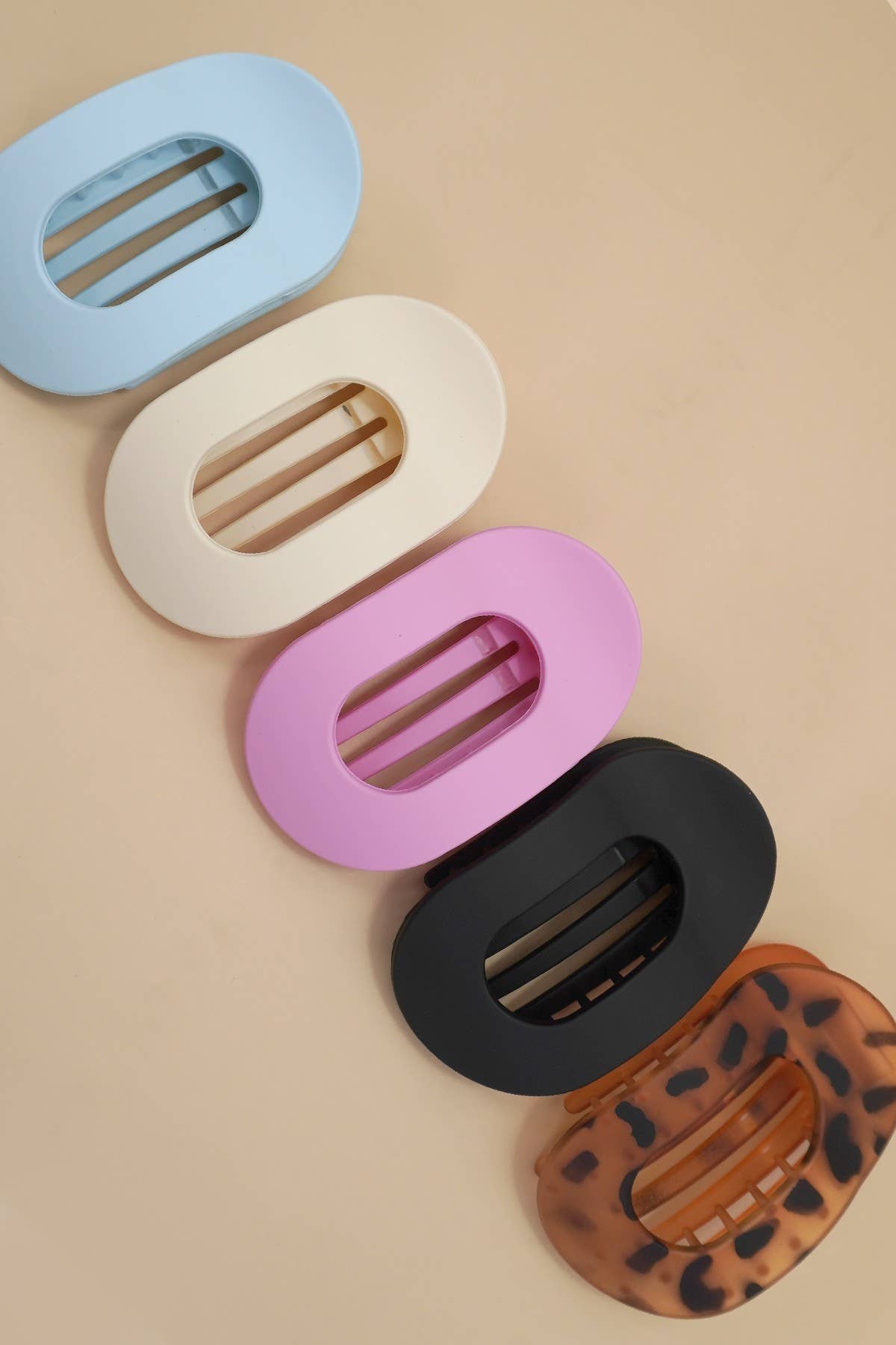 Jumbo Lay Flat Oval Hair Claw Clips Secure Styling | 40H982: TORT