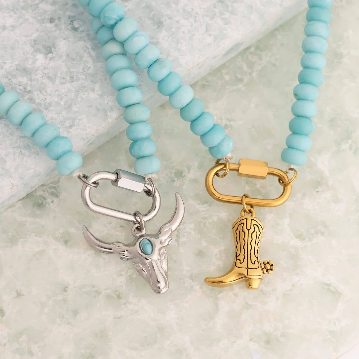 Stainless Steel Turquoise Chunky Bead Carabiner Necklace: Gold
