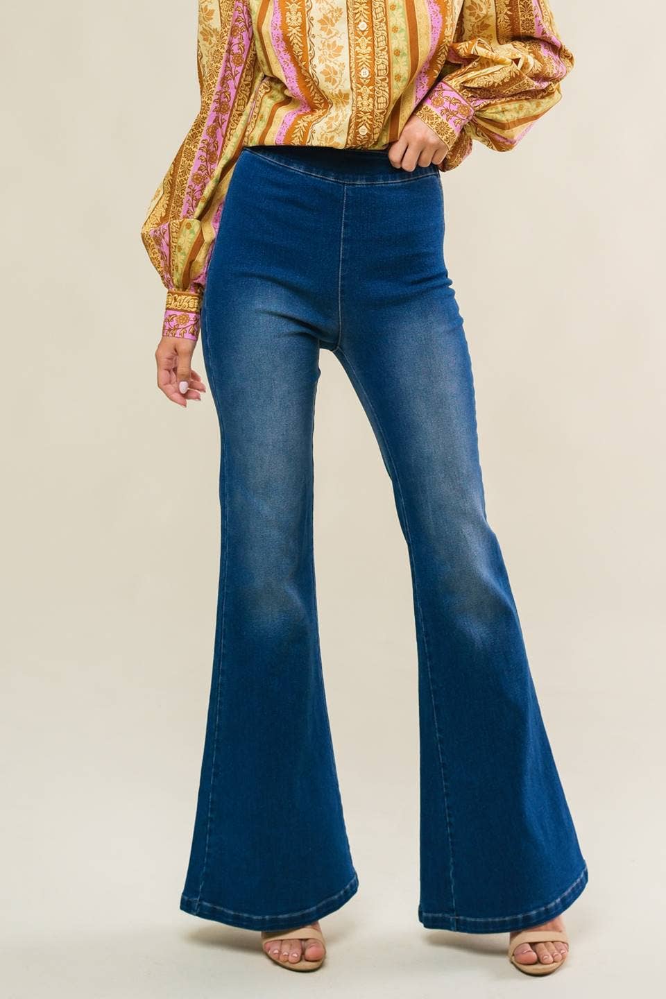 A washed denim - IP8594: MEDIUM INDIGO / Contemporary / L