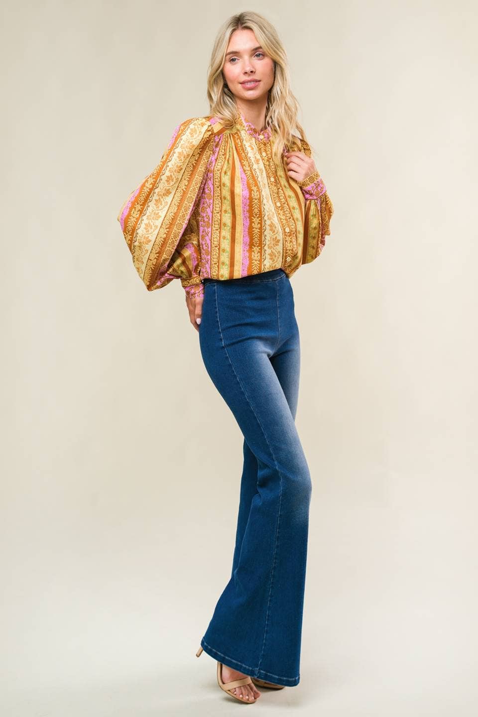 A washed denim - IP8594: MEDIUM INDIGO / Contemporary / S