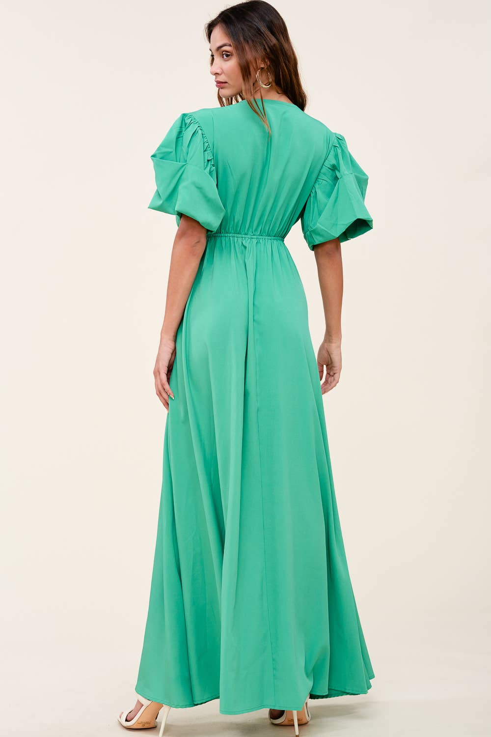 V NECK MAXI DRESS WITH PUFF SLEEVES: Green