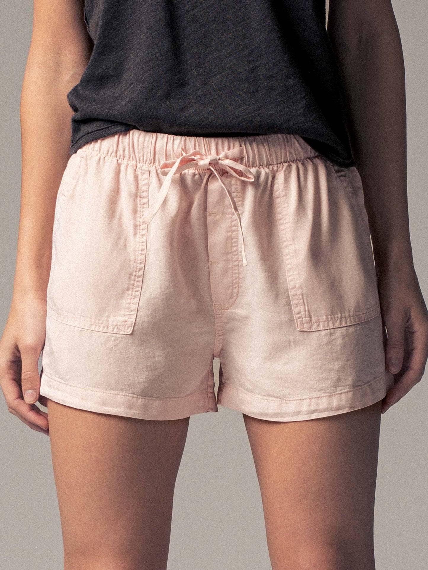 Tencel Patch Pocket Summer Shorts: OLIVE STONE / S-2/M-2/L-2