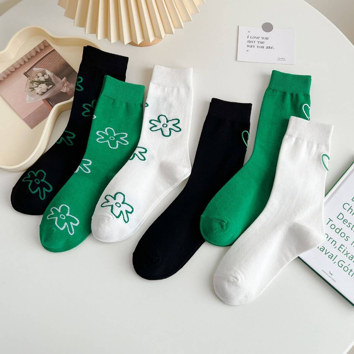 NEW COTTON ALL MATCH EMBROIDERED LOVE HEART SOCKS_CWMS1414: GREEN2 / OS