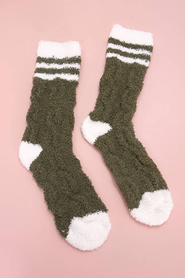 WARM CHINLON SOFT FLEECE FUZZY SOCKS | 40S02055: Olive